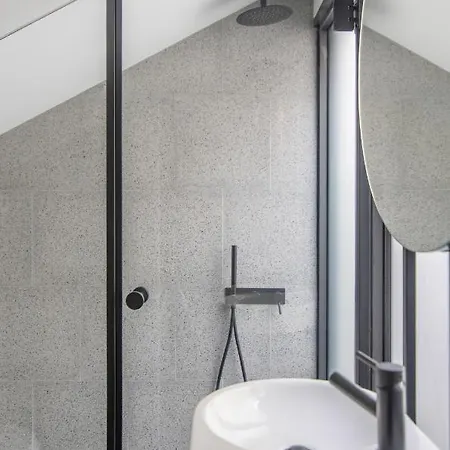 Appartamento 62 Design House Ii - Bydixos *