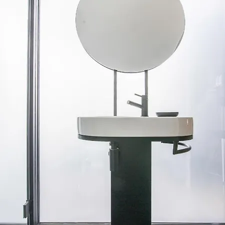 62 Design House Ii *